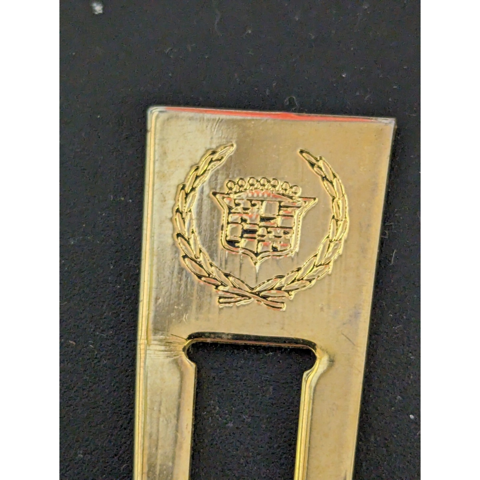 Cadillac Symbol Gold Color Golf Ball Marker Divot Tool Cadillac Symbol Gold Color Golf Ball Marker Divot Tool